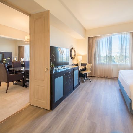 מלון Real Intercontinental San Salvador By Ihg מראה חיצוני תמונה